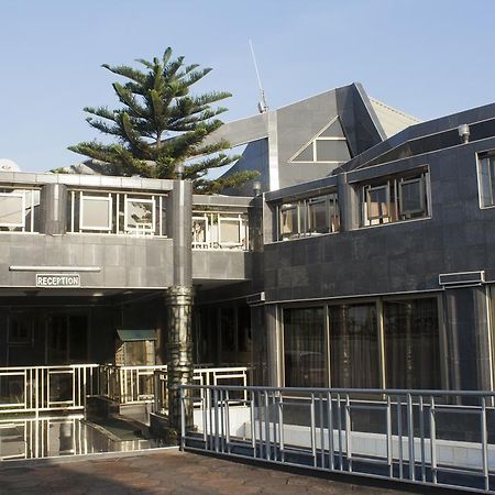Eastgate Hotel Accra Bagian luar foto