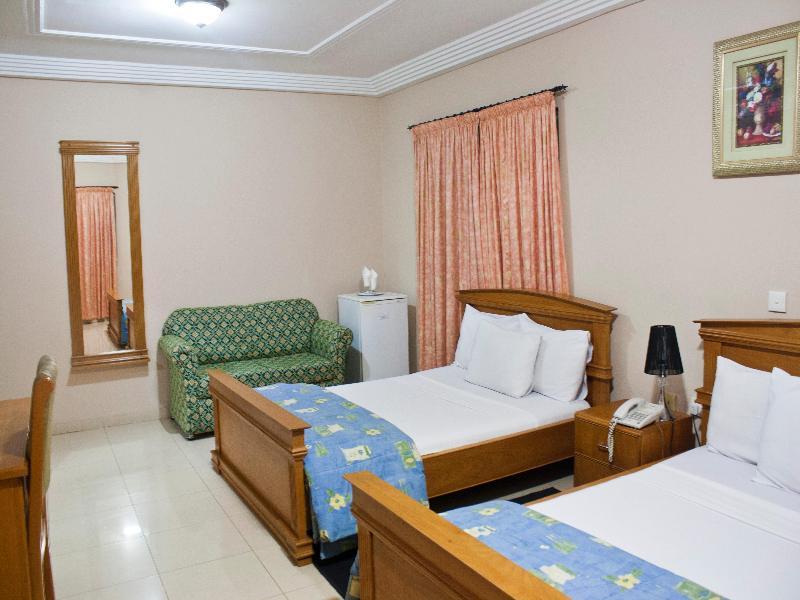 Eastgate Hotel Accra Bagian luar foto