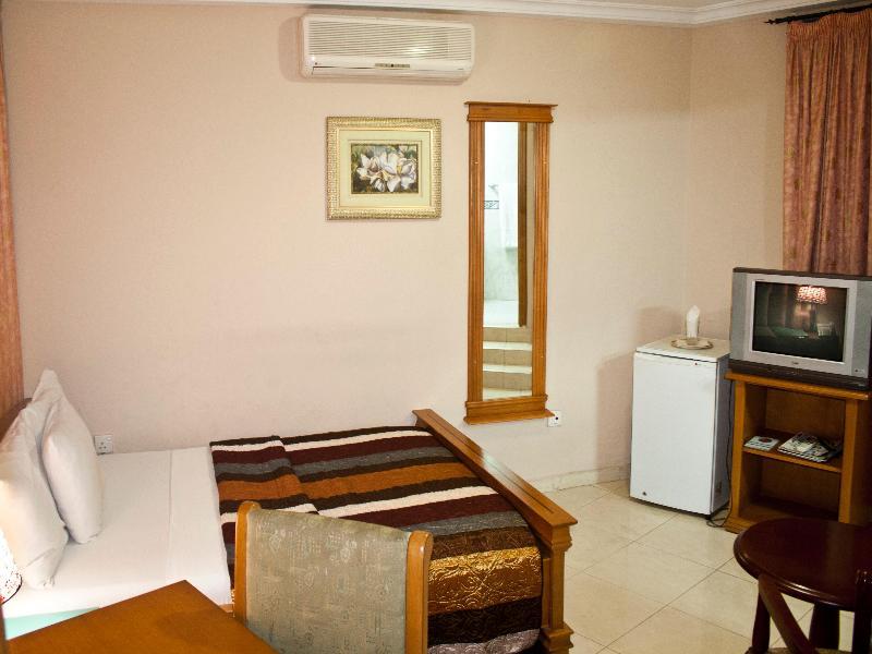 Eastgate Hotel Accra Bagian luar foto