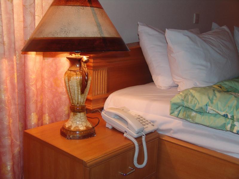 Eastgate Hotel Accra Bagian luar foto