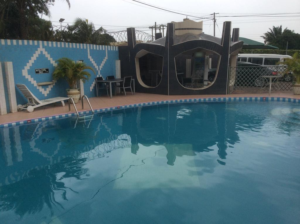 Eastgate Hotel Accra Bagian luar foto